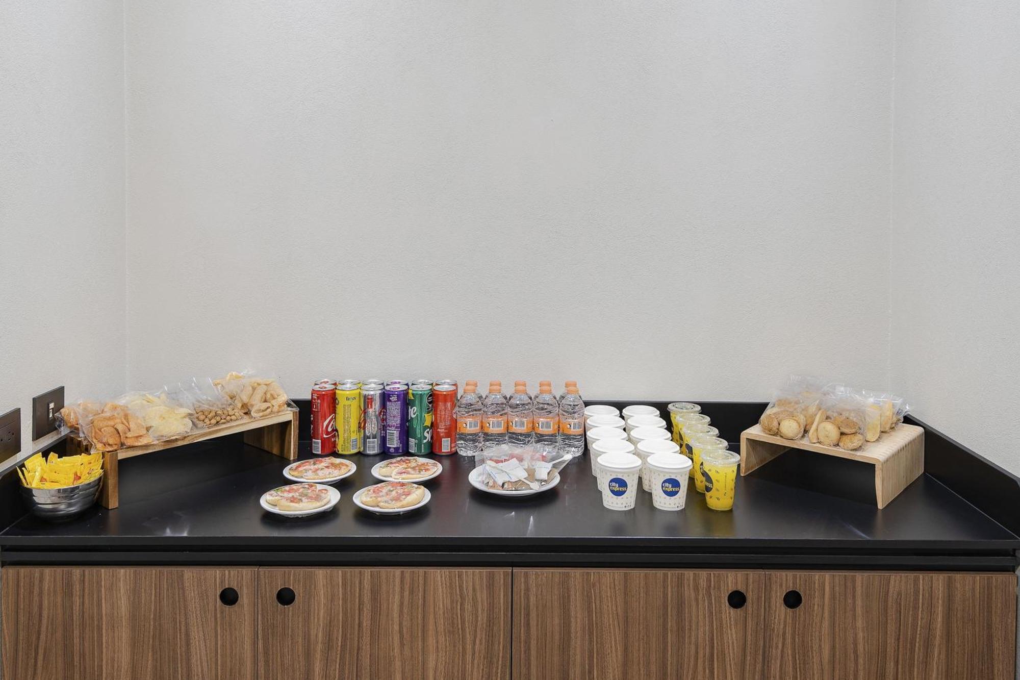 City Express Junior By Marriott Puebla Finsa Esterno foto