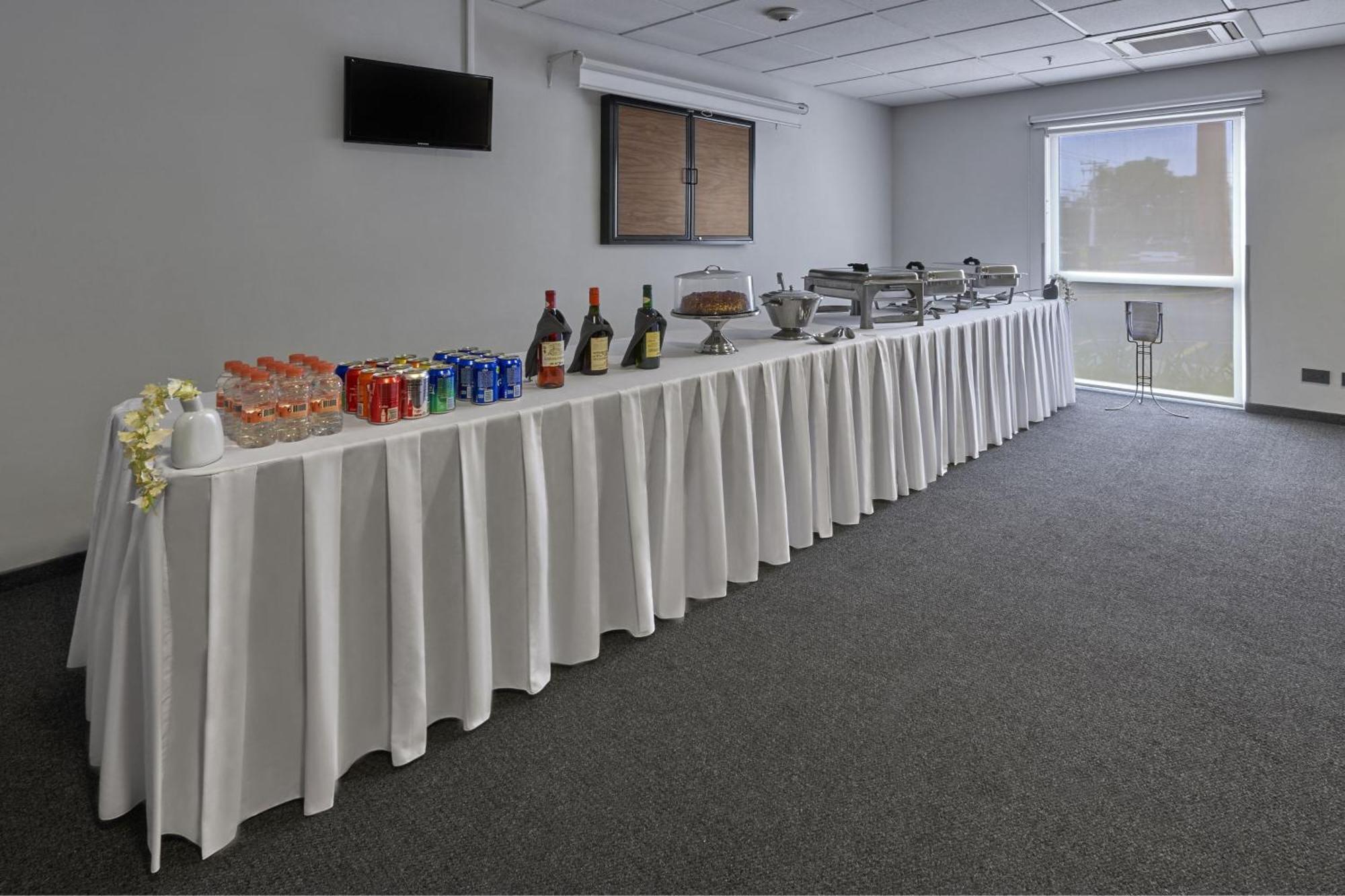 City Express Junior By Marriott Puebla Finsa Esterno foto