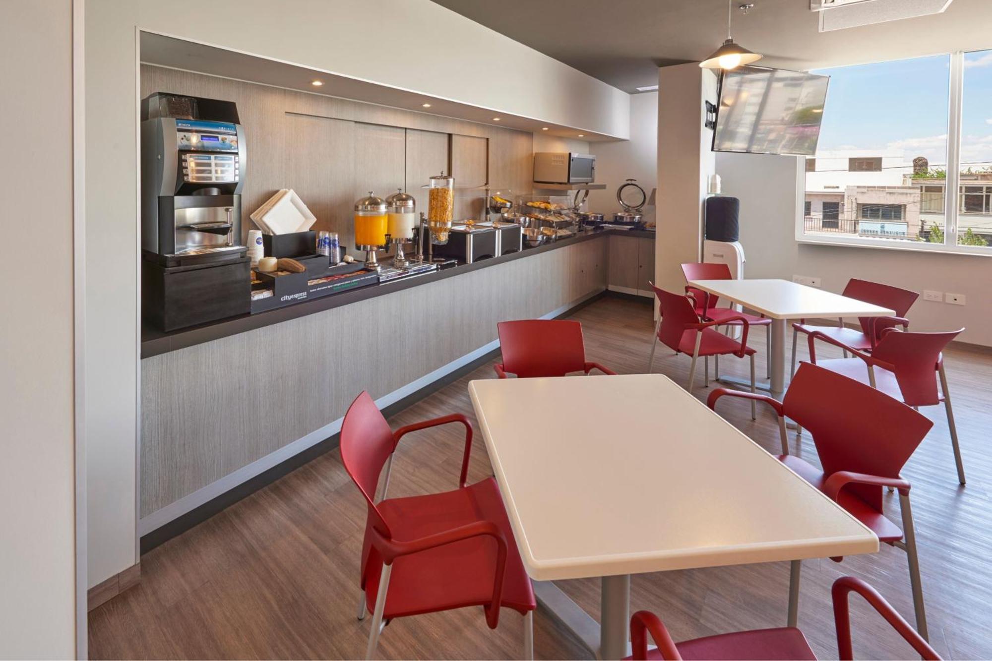 City Express Junior By Marriott Puebla Finsa Esterno foto